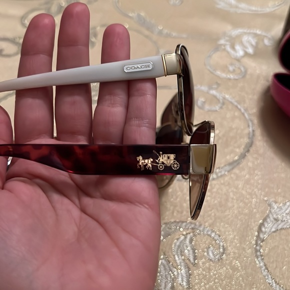 NO LONGER AVAILABLE - Picture 5 of 8